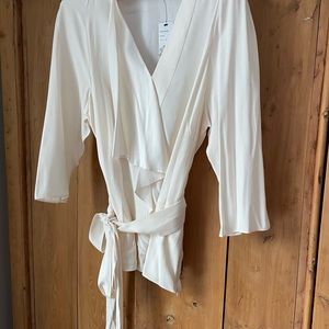 LAFAYETTE 148 New York Silk Blouse